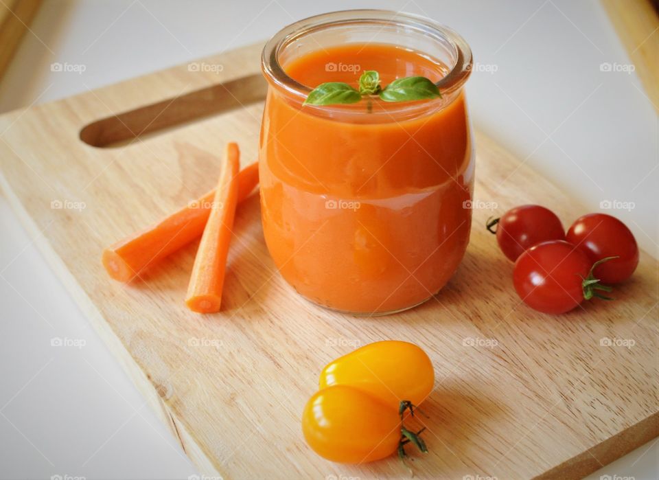 Fresh carrot juice