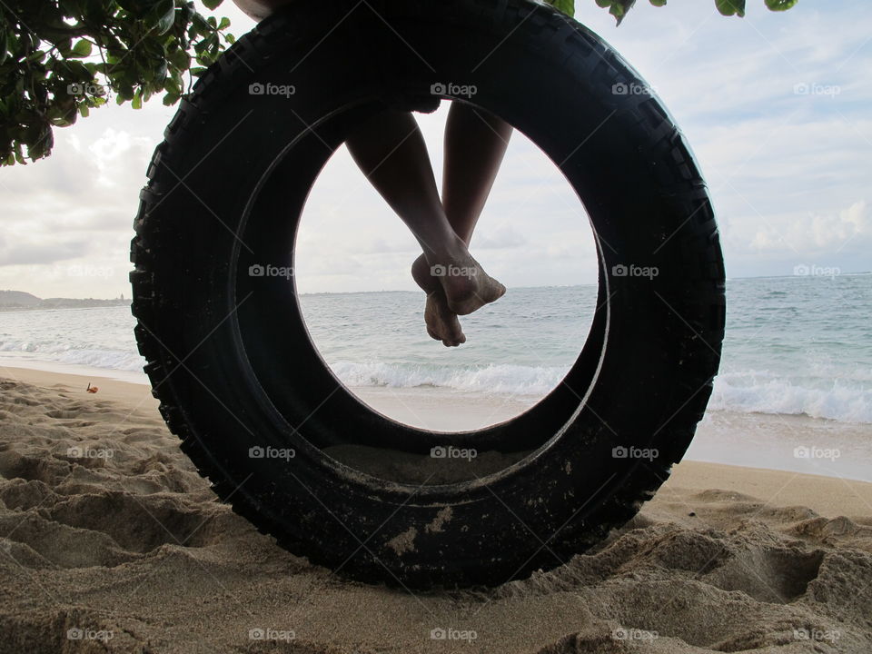 Hawaii tire swing