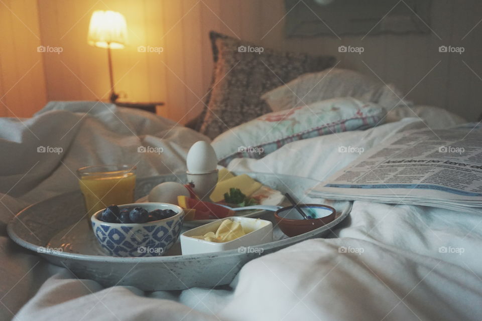 breakfast in bed