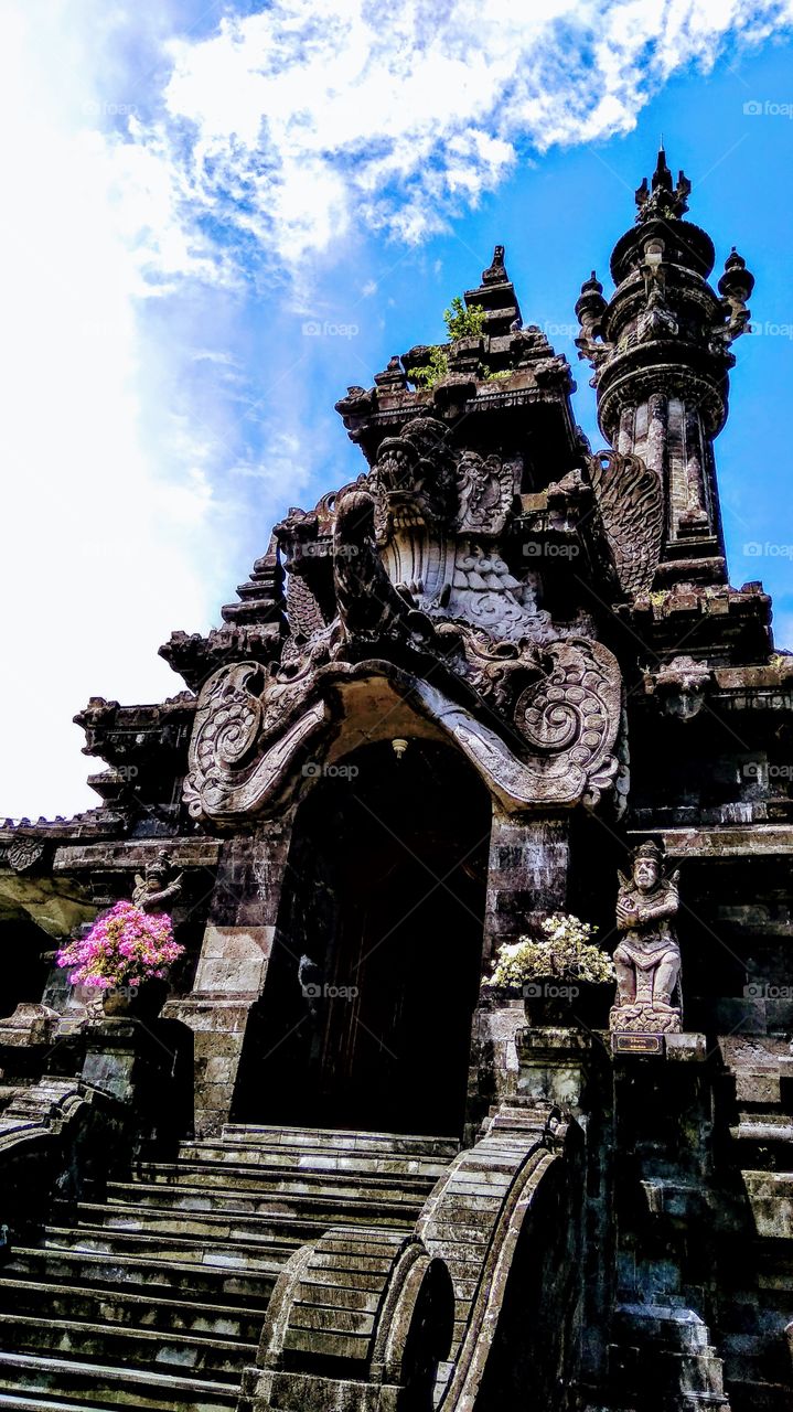 This is beautiful architecture of Balinese temple.