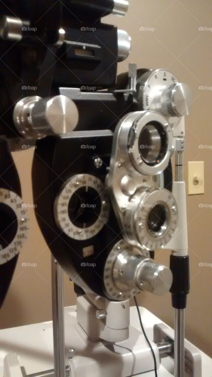 Up Close Eye Machine