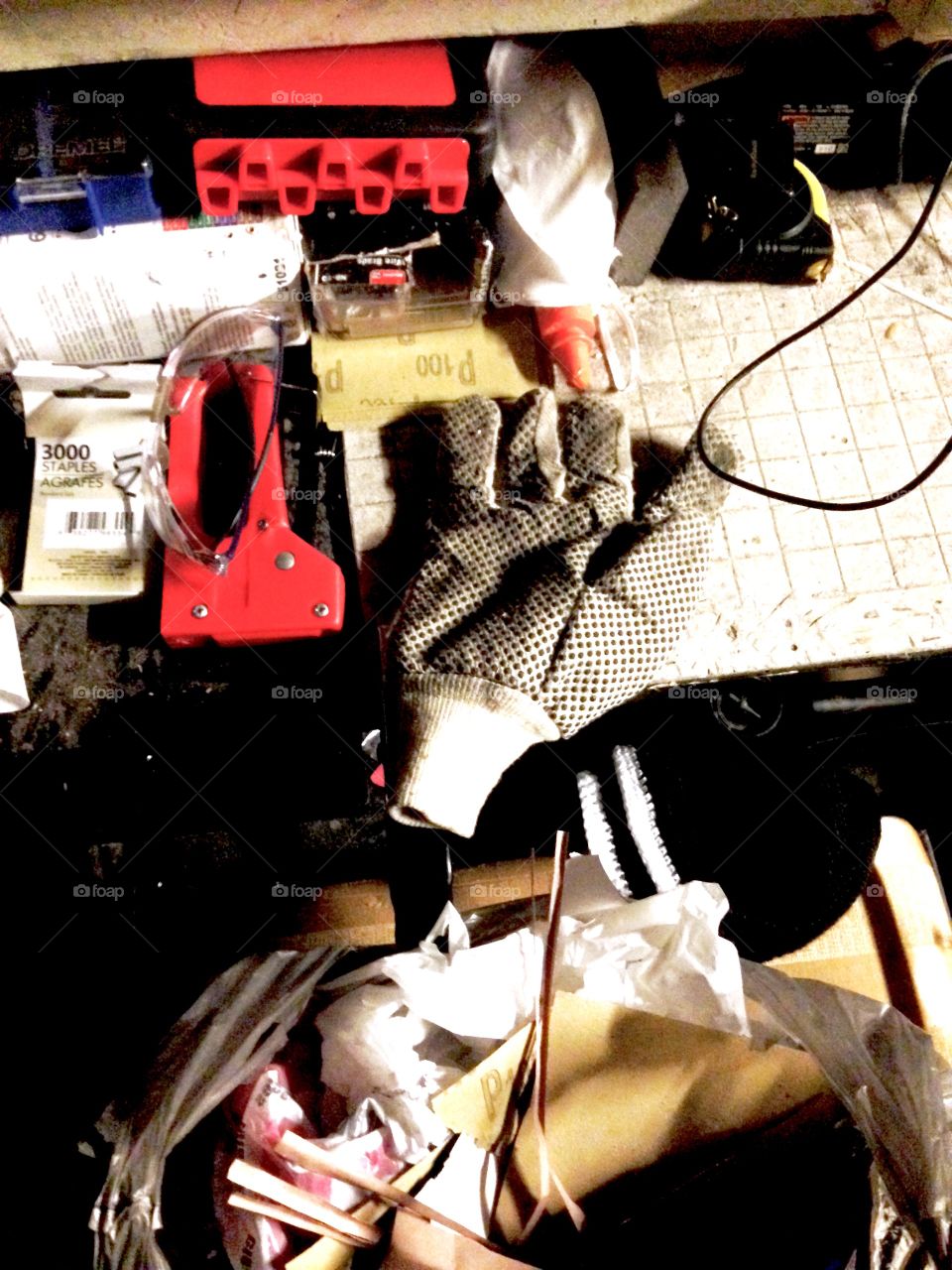 Dad Made A Mess

Published by:
HappyBrownMonkey 