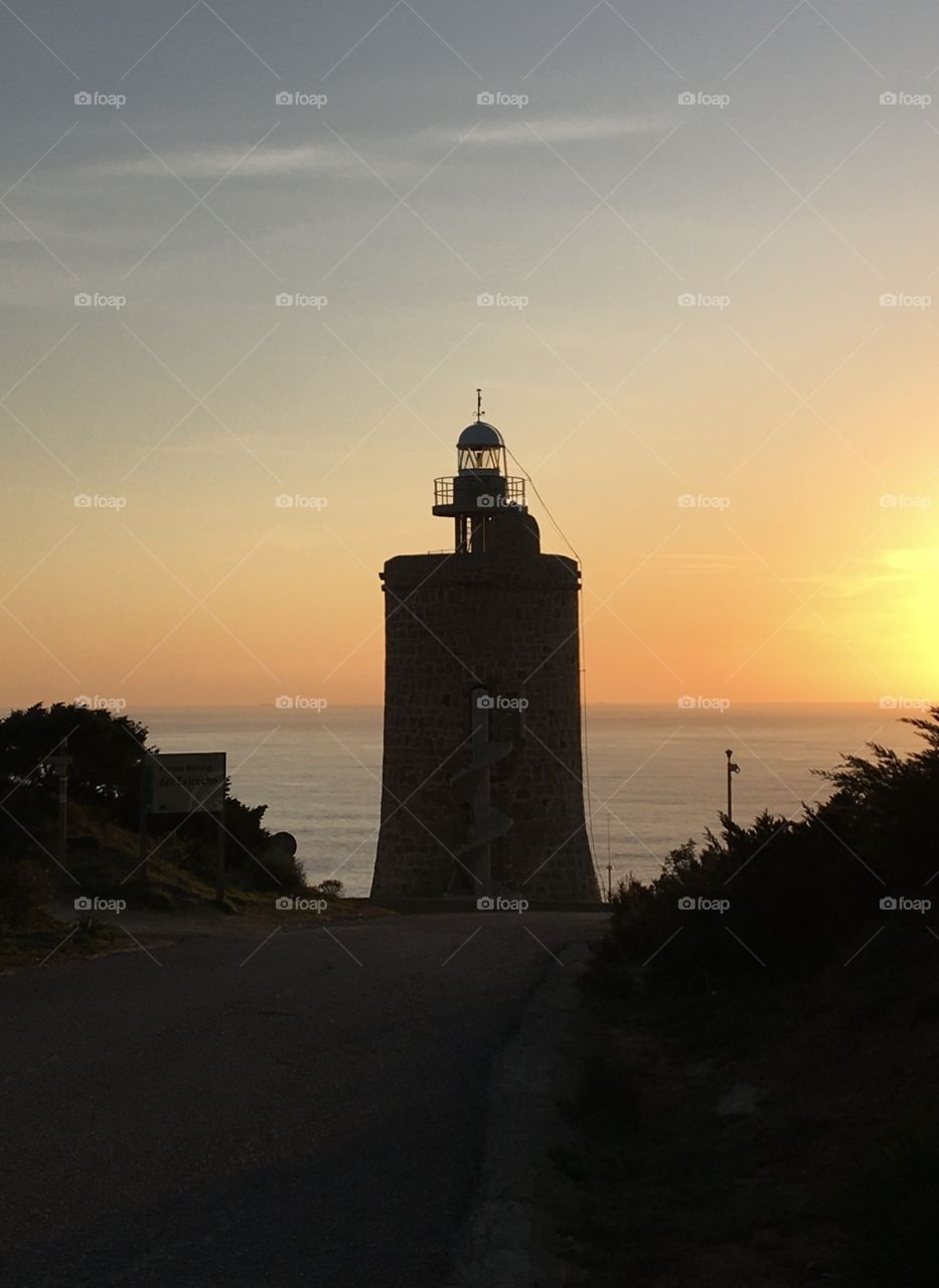 Trafalgar lighthouse silhouette 