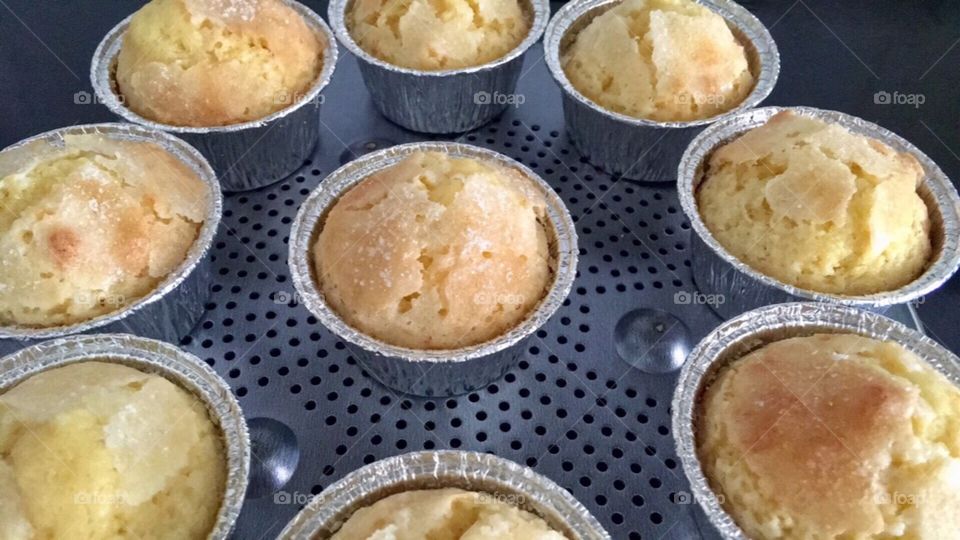 Cakes and Muffins, Sweet Rice Muffins, Bolo de Arroz, Homemade muffins 