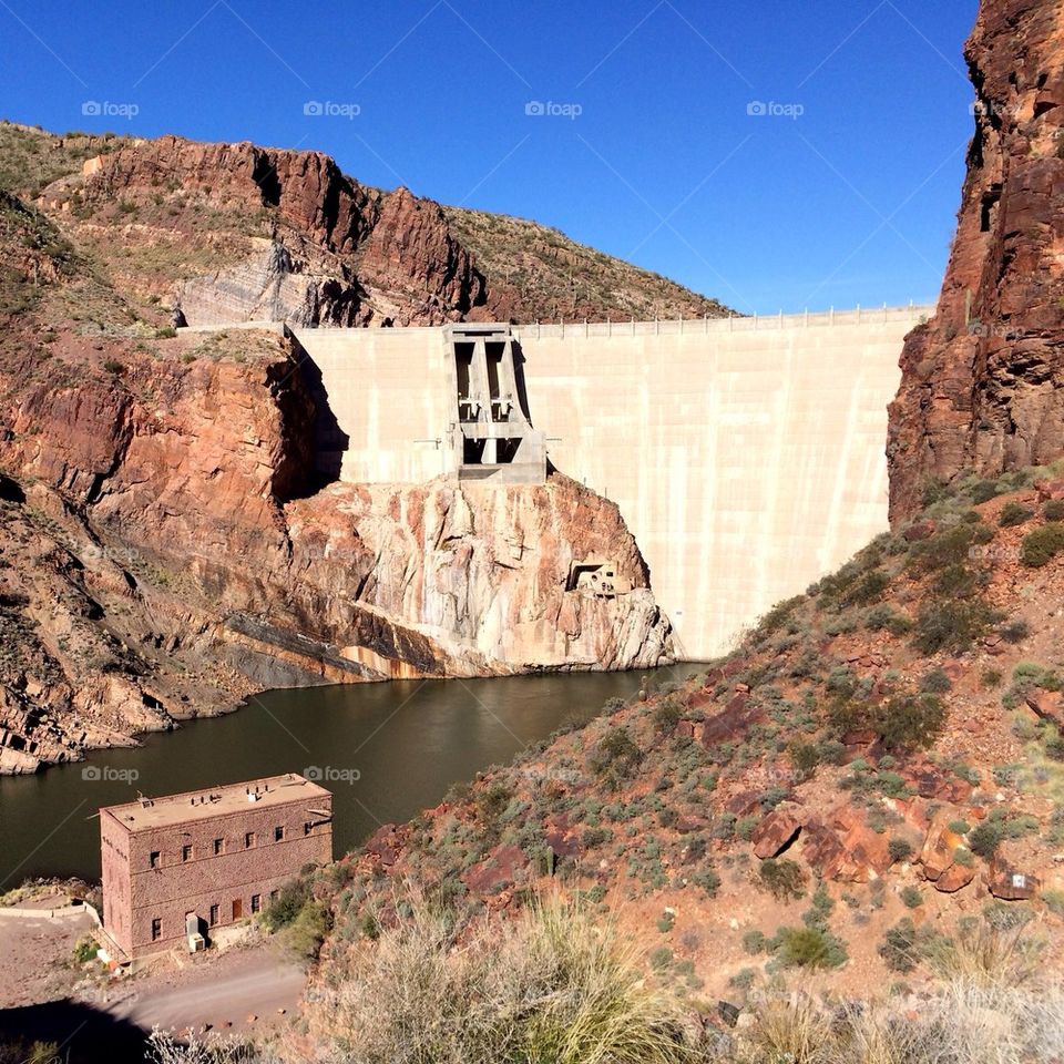 Roosevelt Dam.