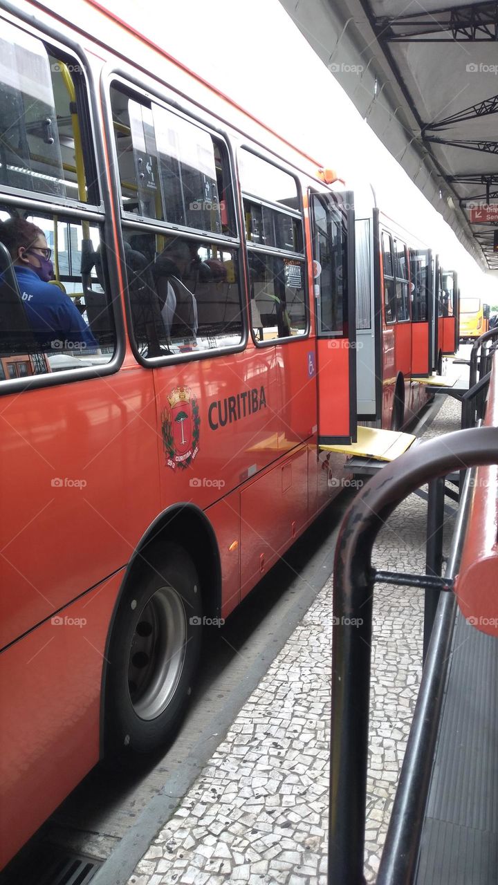 Terminal de ônibus ctba-pr