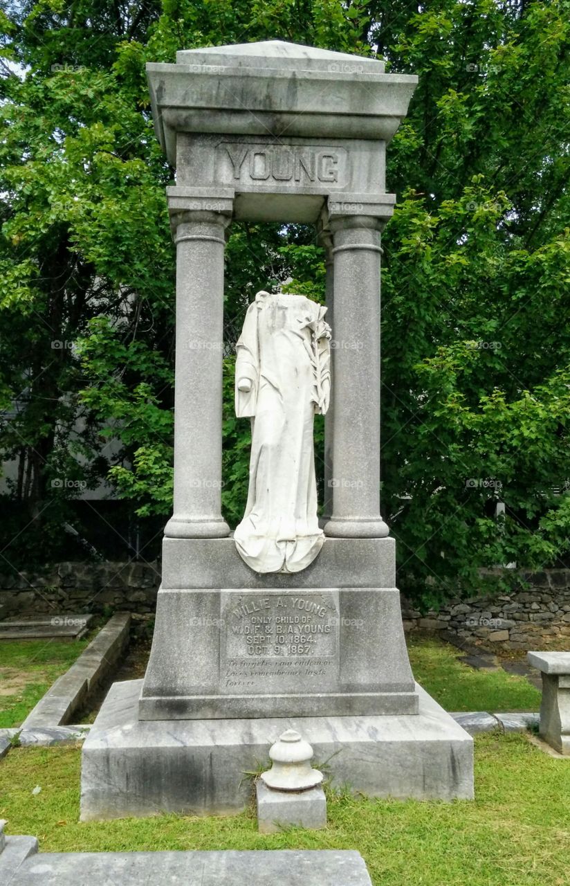 Headless Cemetery Angel