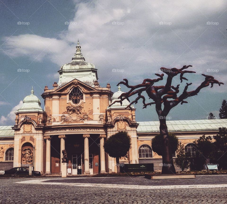 Vintage museum and creative tree