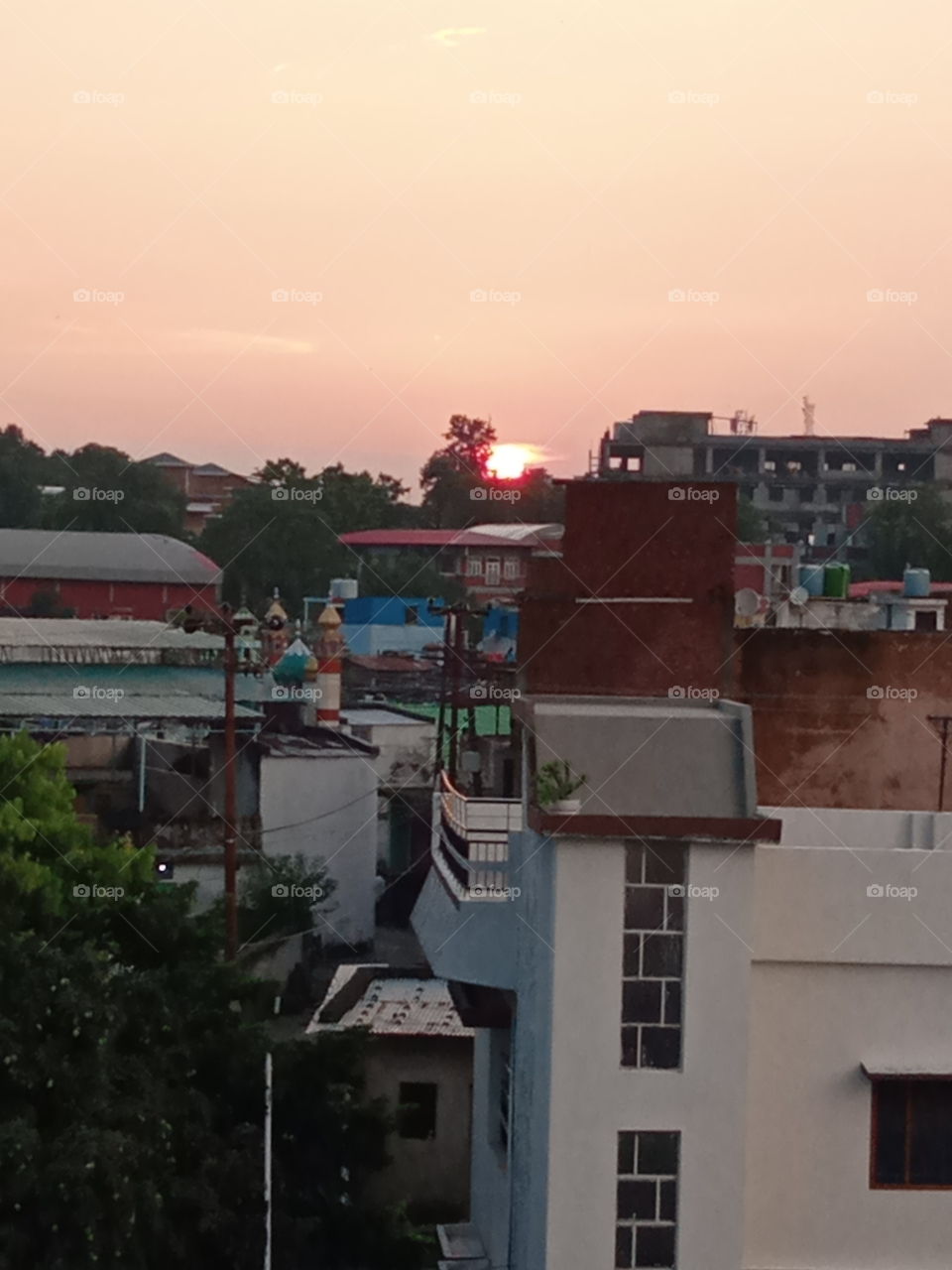 Last trace of the departing sun