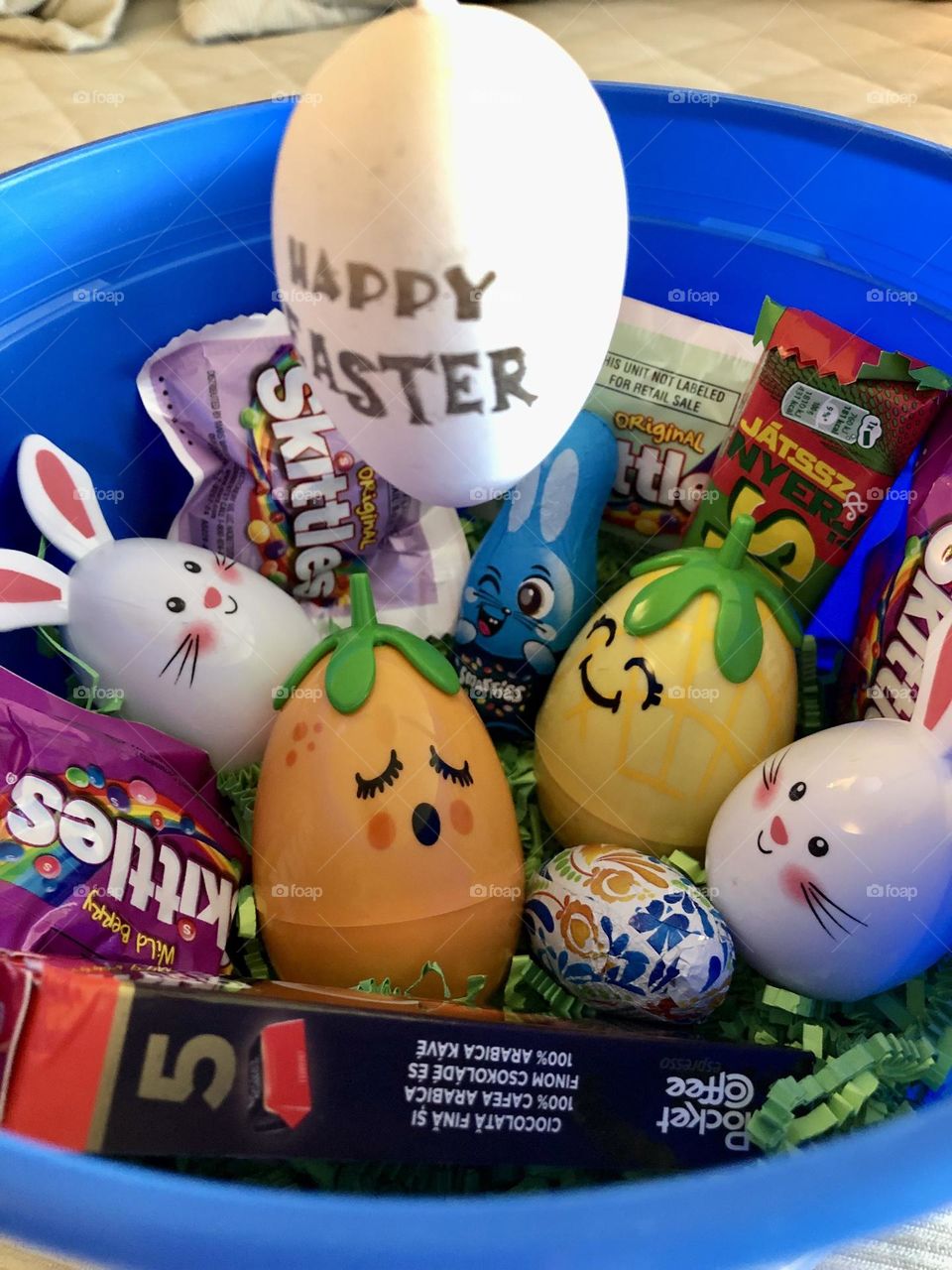 Close up Easter eggs and chocolates ,Easter decorations 🌸🐇🌿