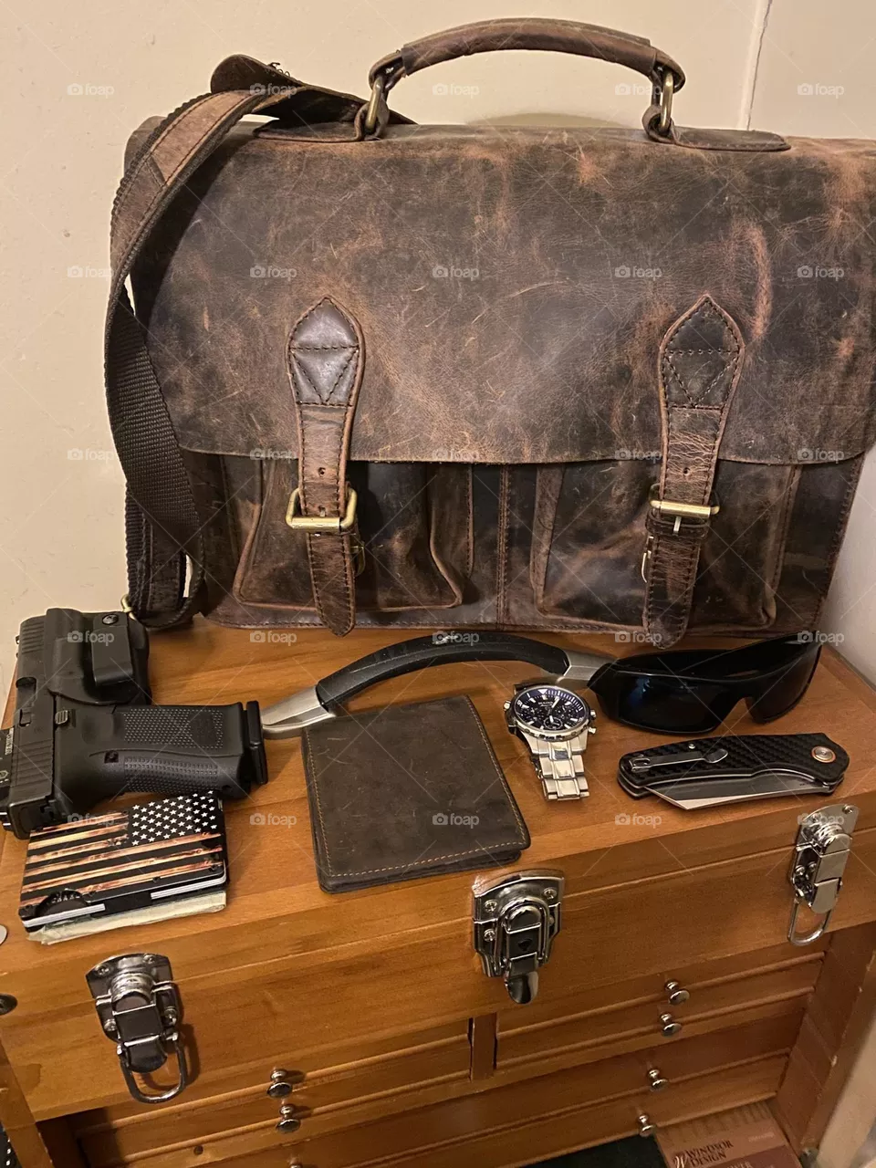 I do love hand made leather 