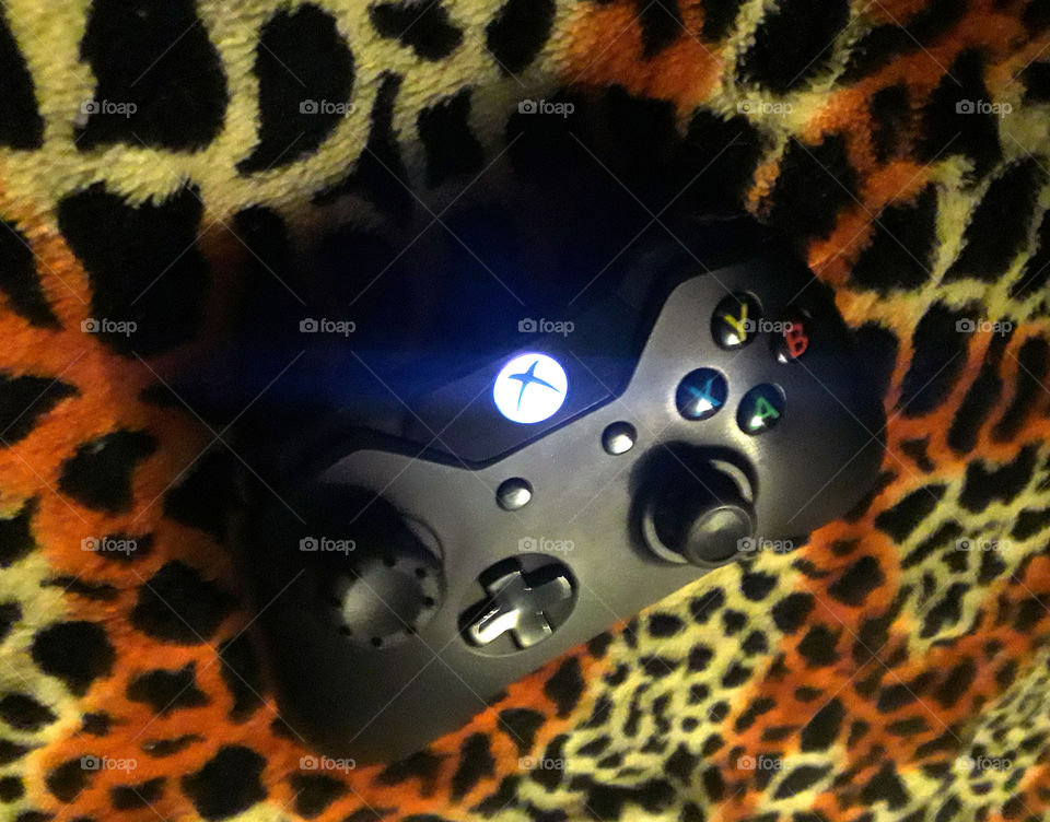 Xbox controller light 4