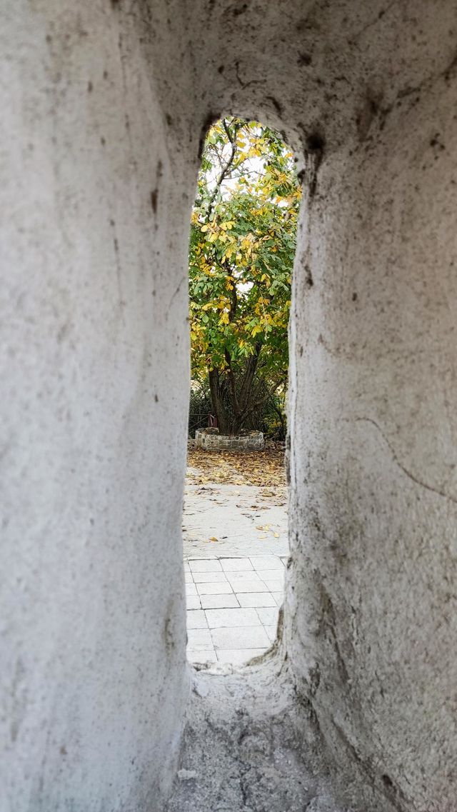 autumn is visible