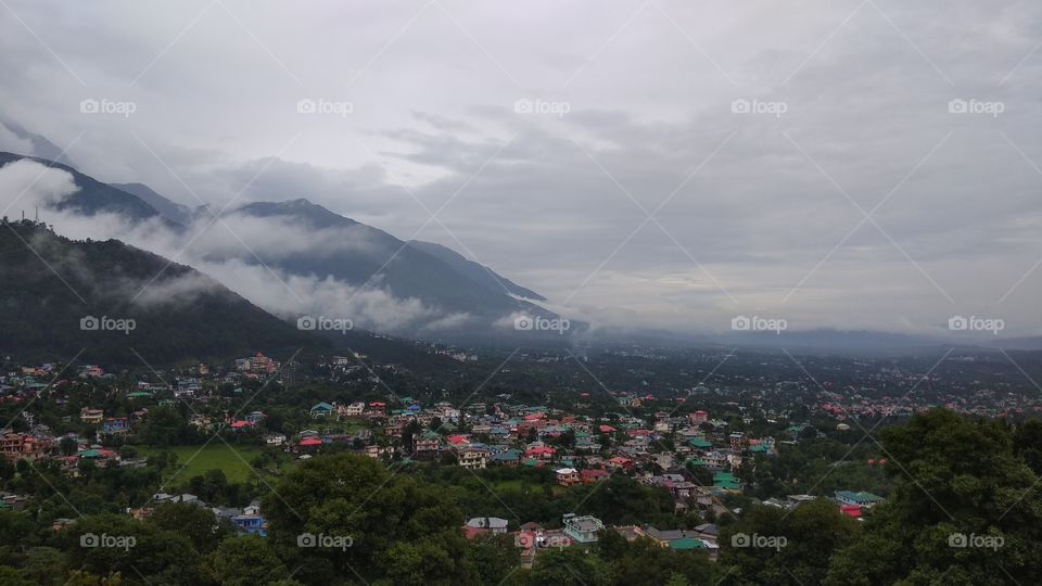 Dhauladhar mountain range