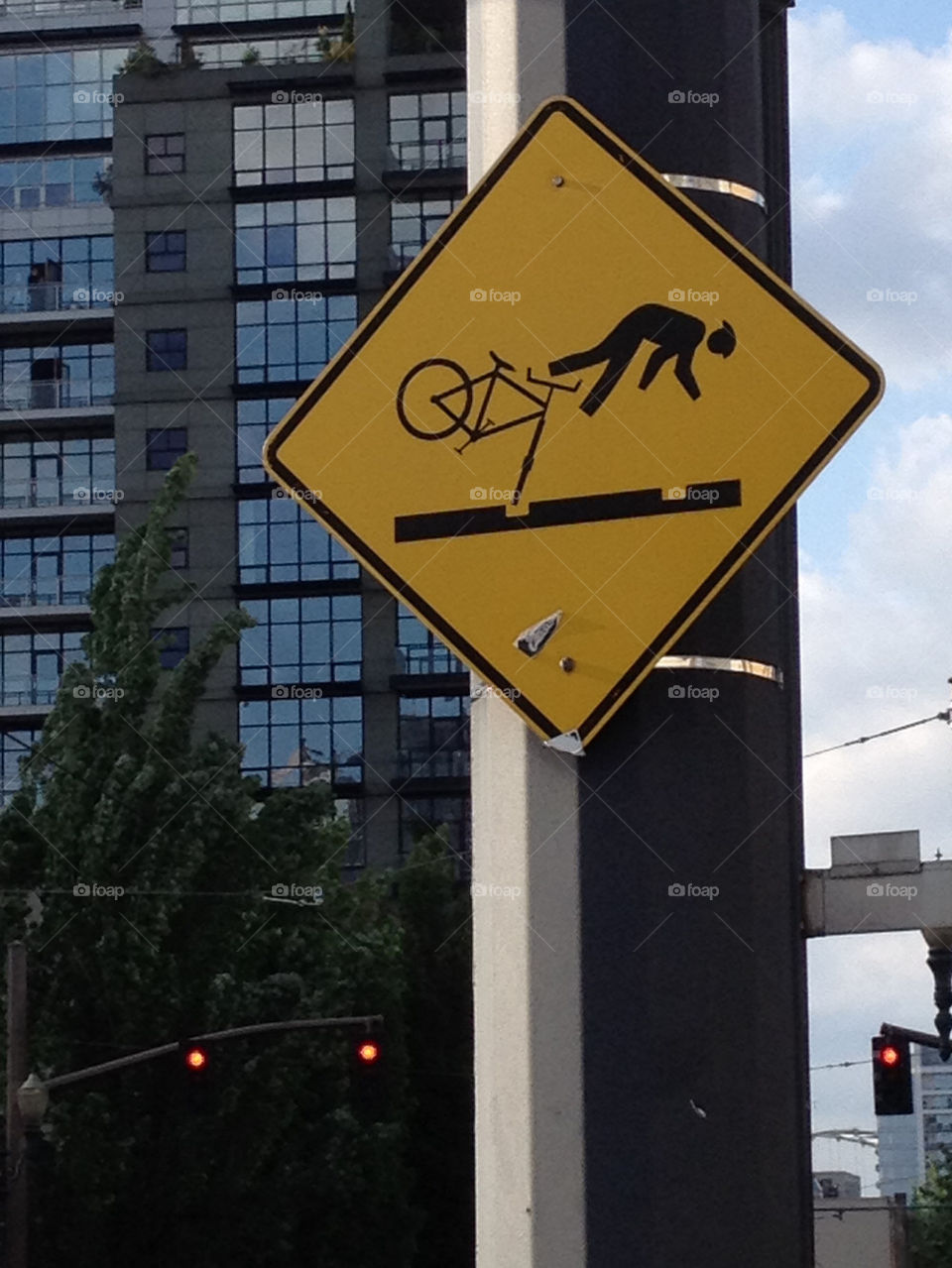 city sign mountain bike by wingtorn