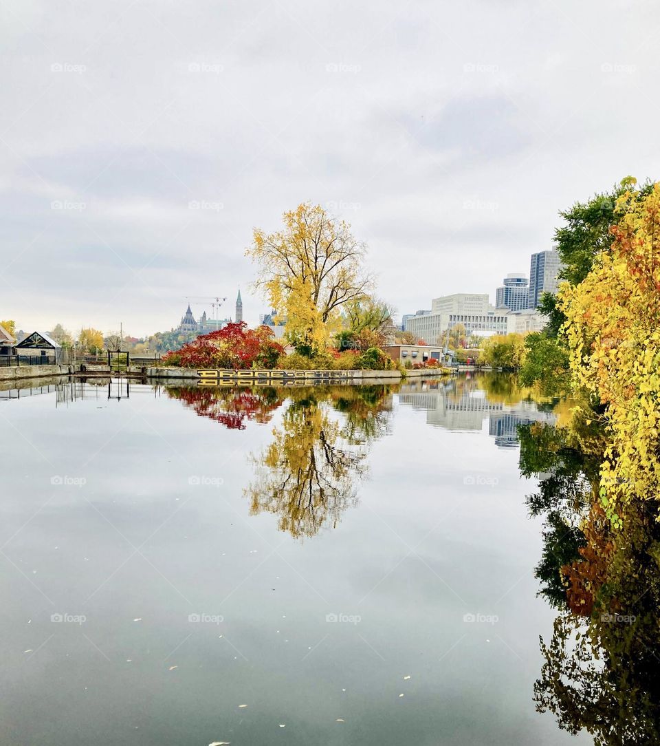 Urban Fall setting reflections.