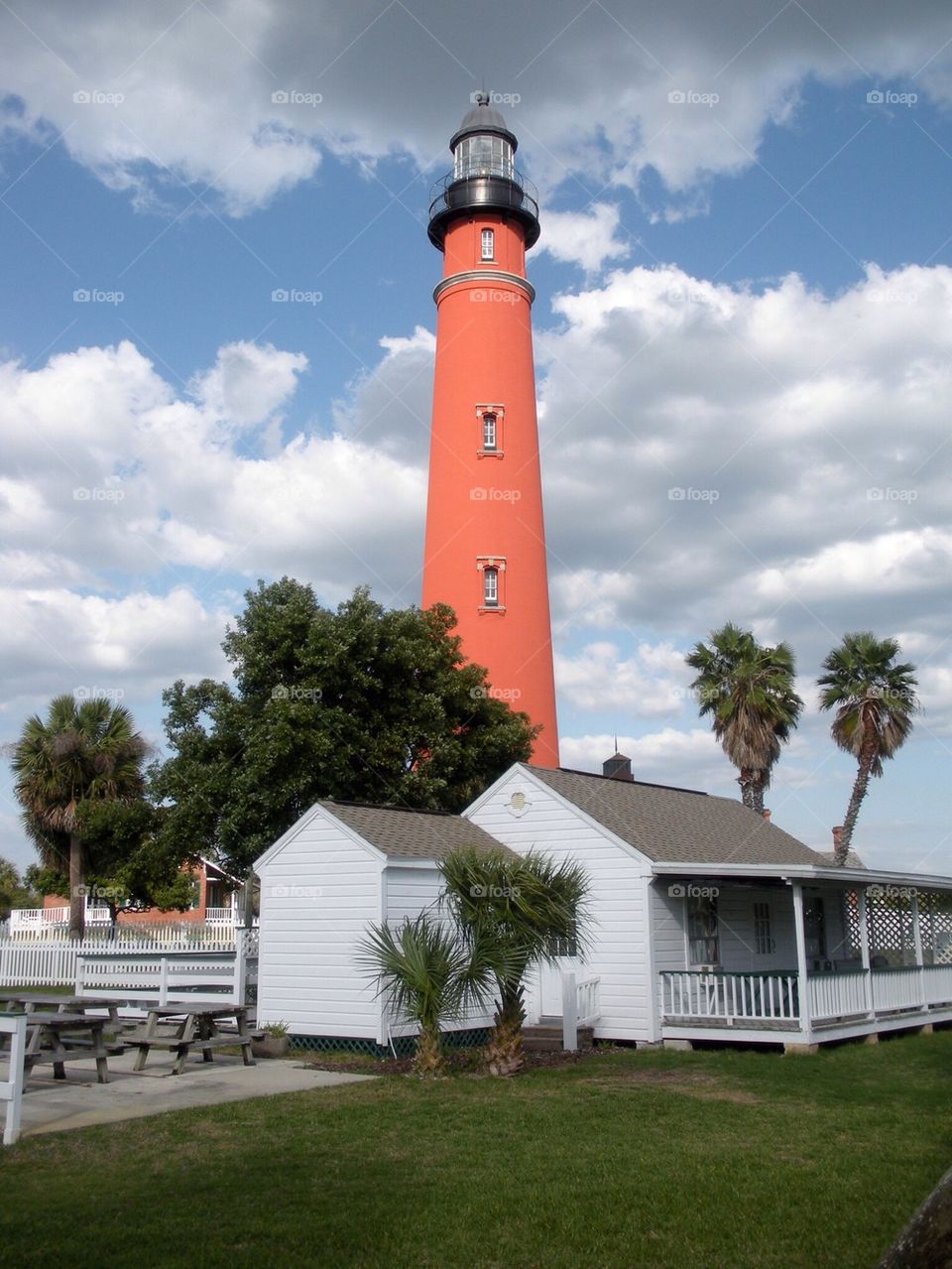Lighthouse in ponce inlet, Florida 