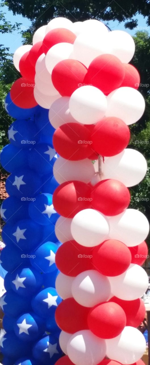 flag balloon