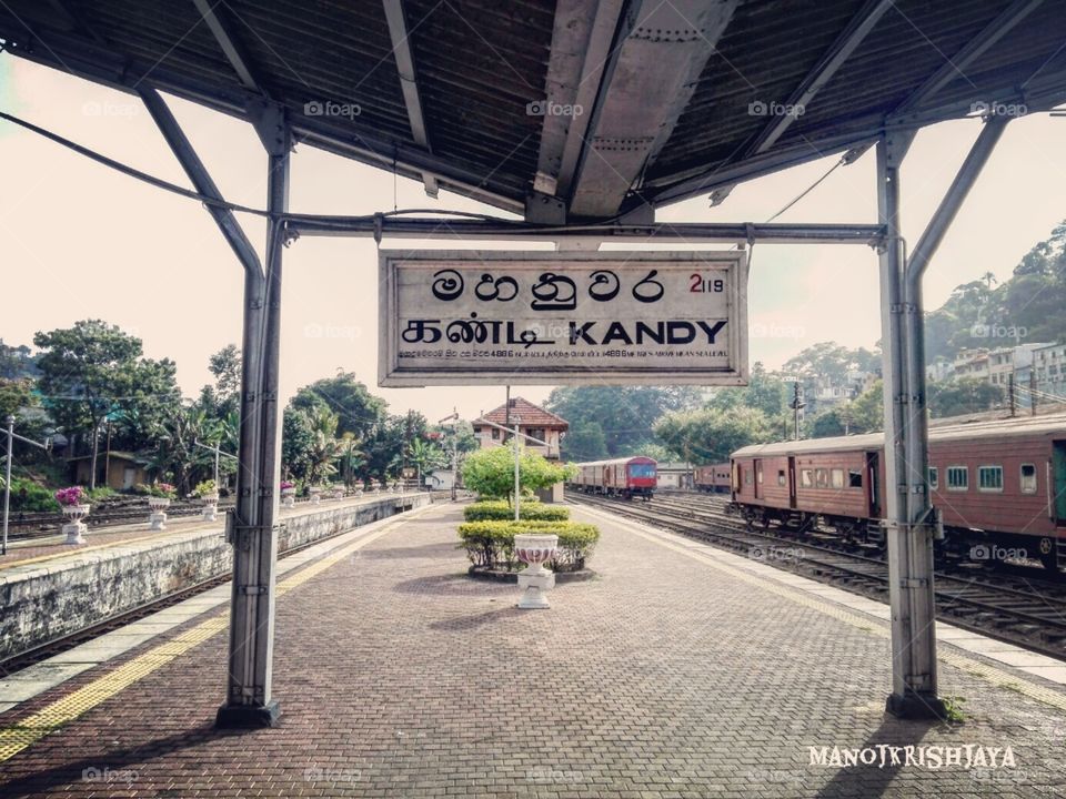 Kandy railway platform