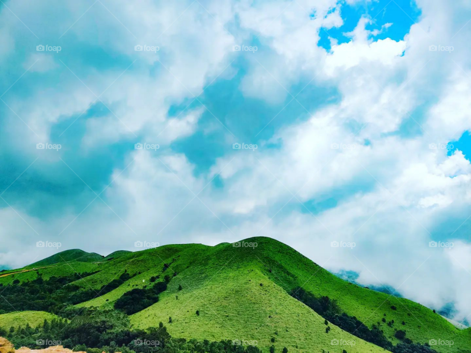 cloud beauty and nature lover hand hill
