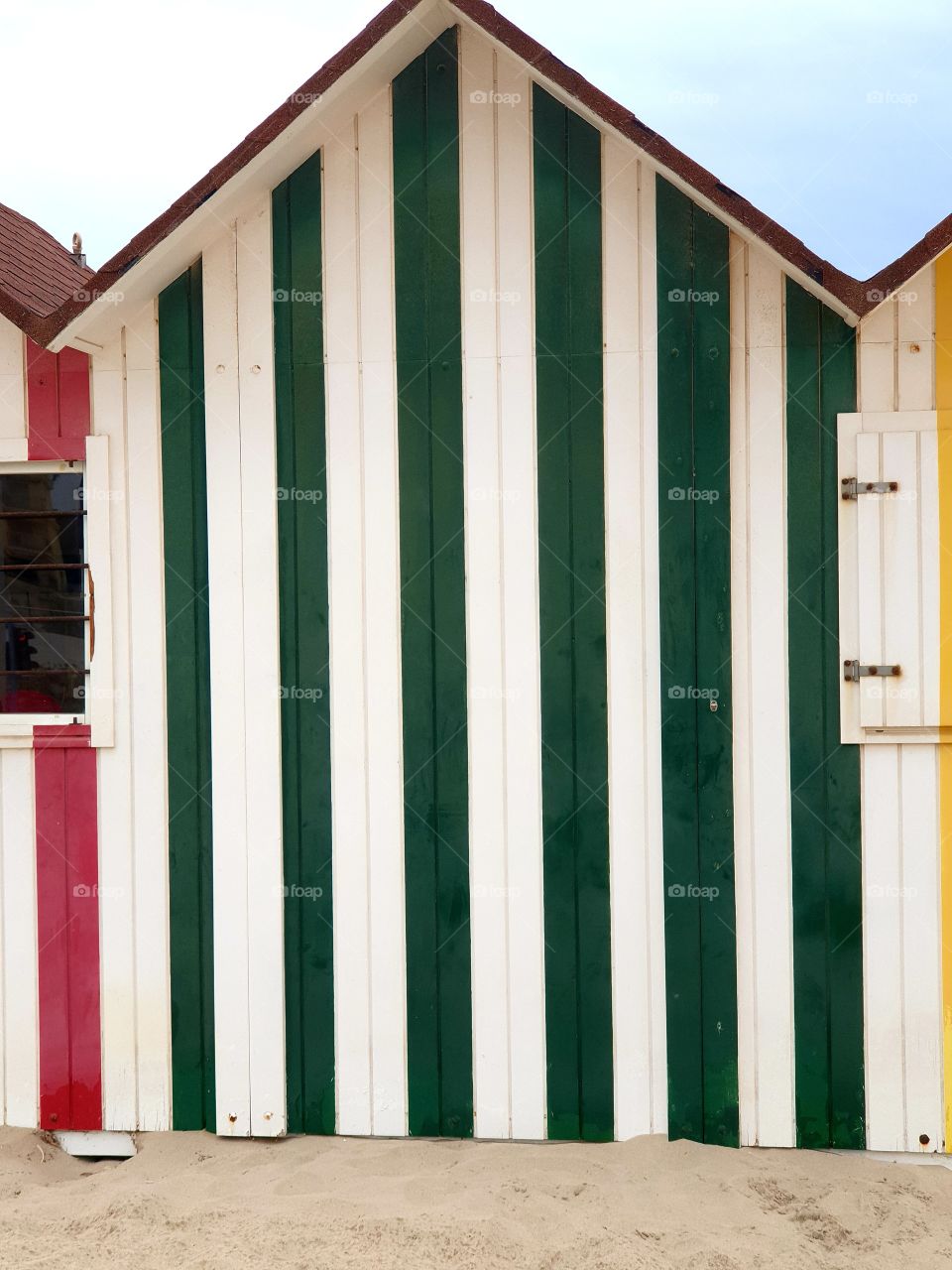 House#colors#green#white#sky#sand