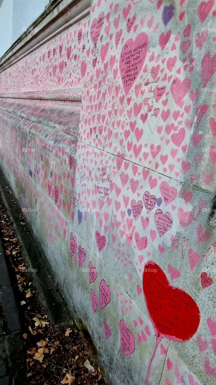 street art hearts