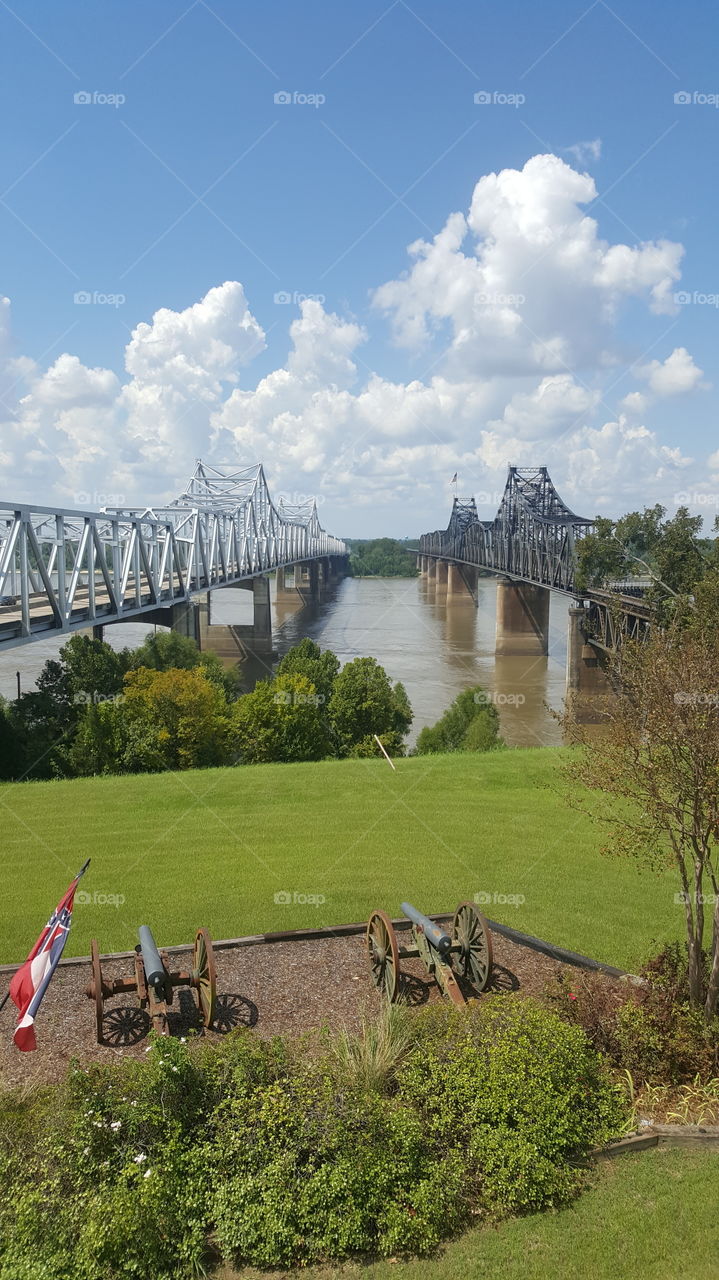 vicksburg twin bridges