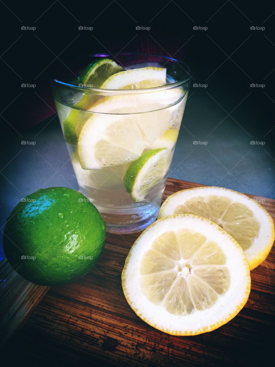 Green color story - Citrus fruit in water