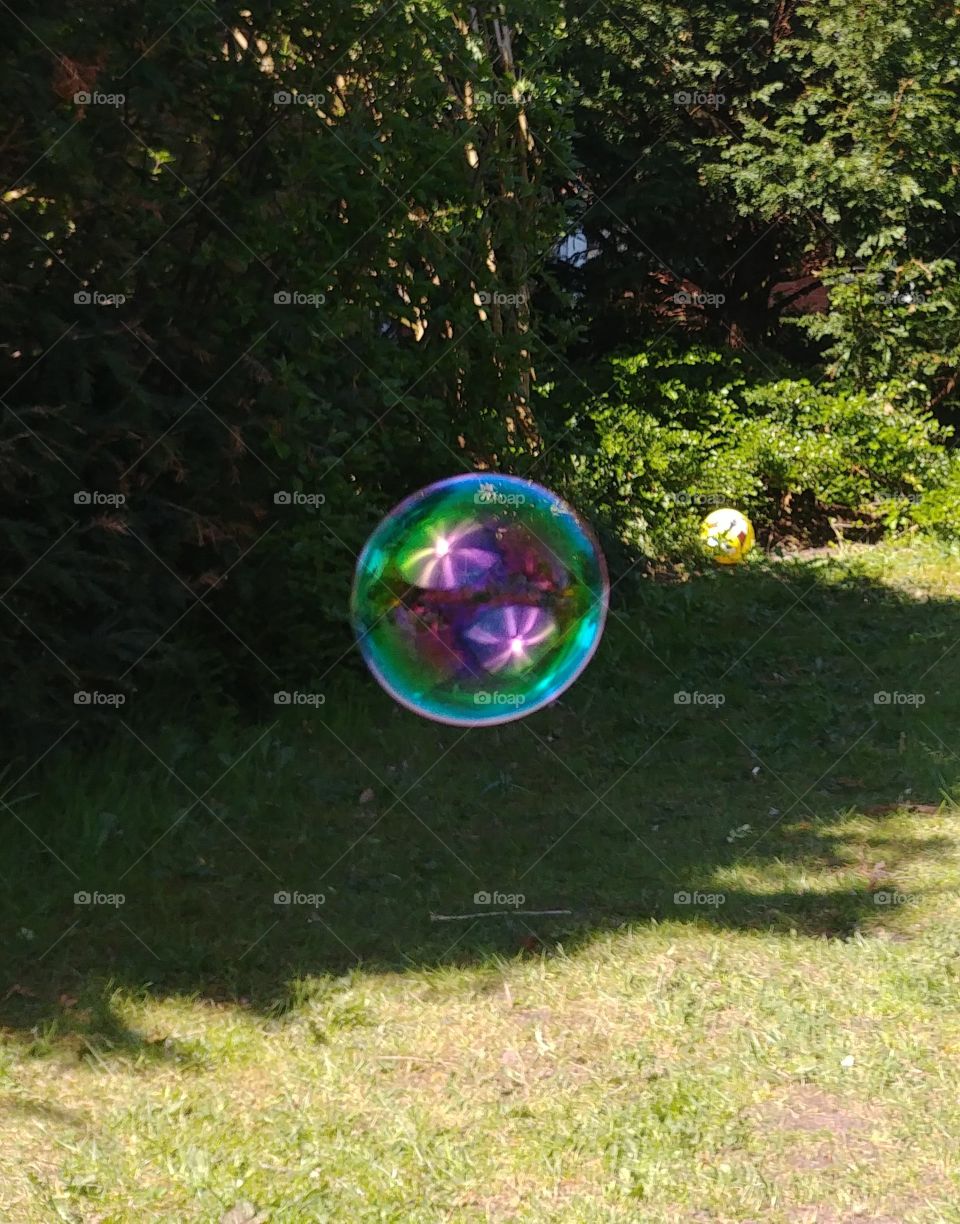 Seifenblase Bunt rund.