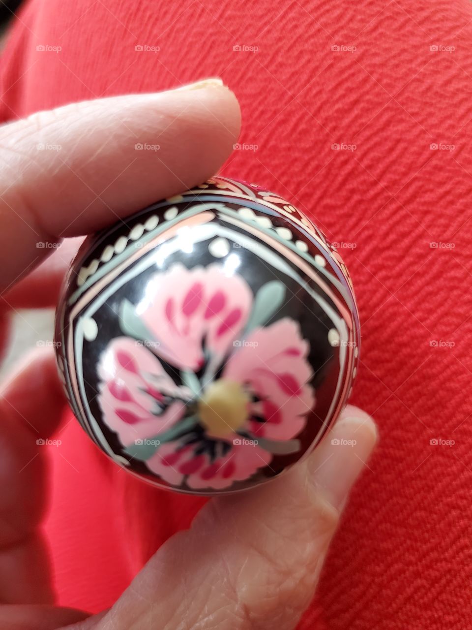 floral print egg