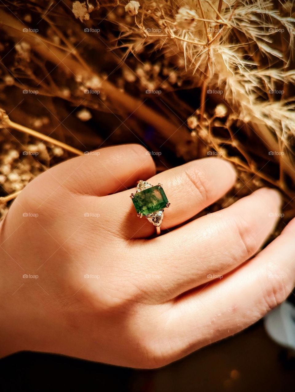 Moss agate ring in the sun