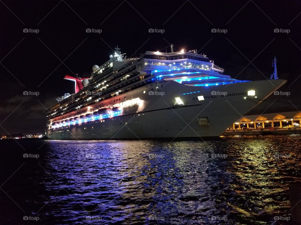 Carnival cruise ships sunshine  in Sanjuan