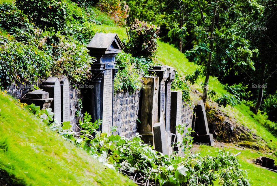 Glasgow necropolis