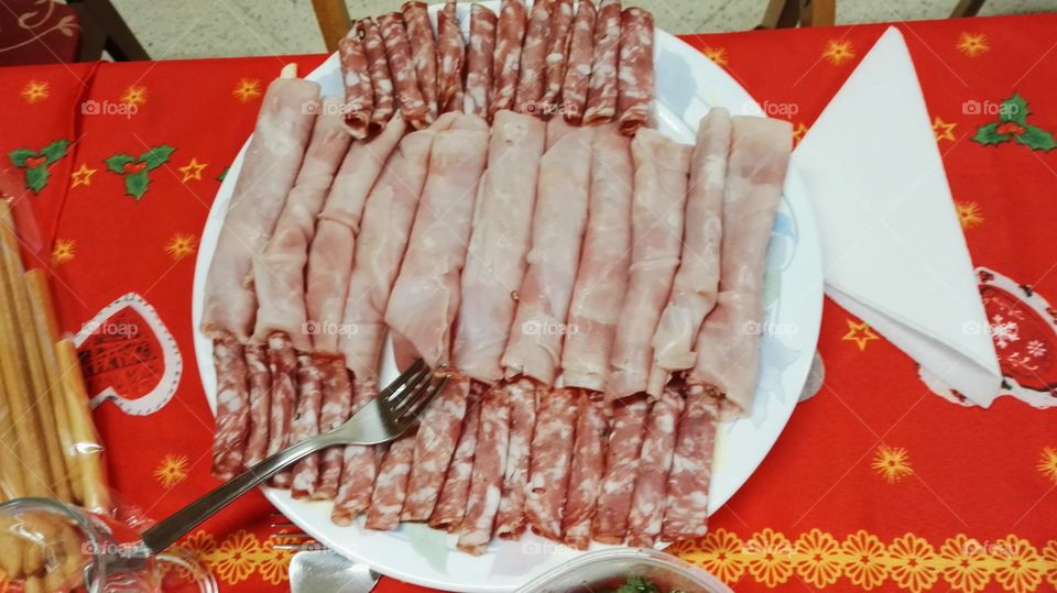 prosciutto salame