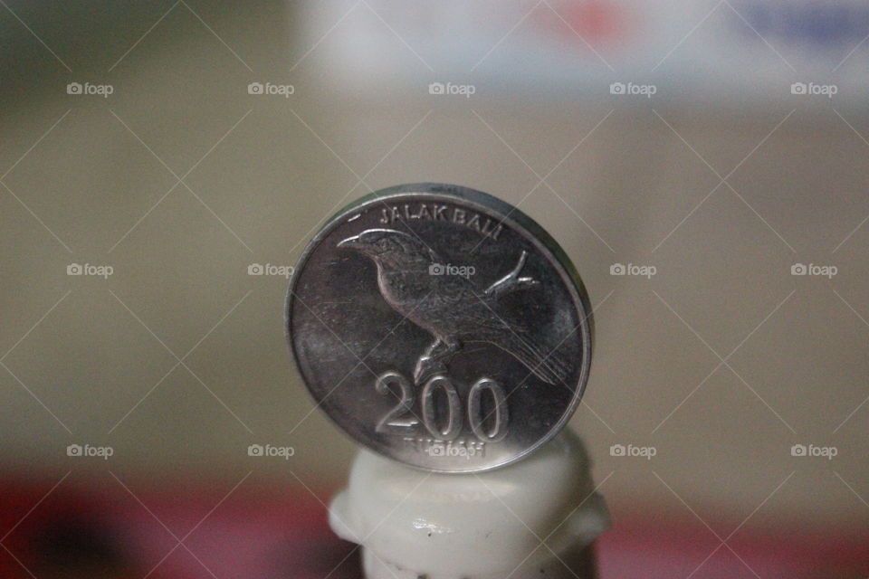 coin 200