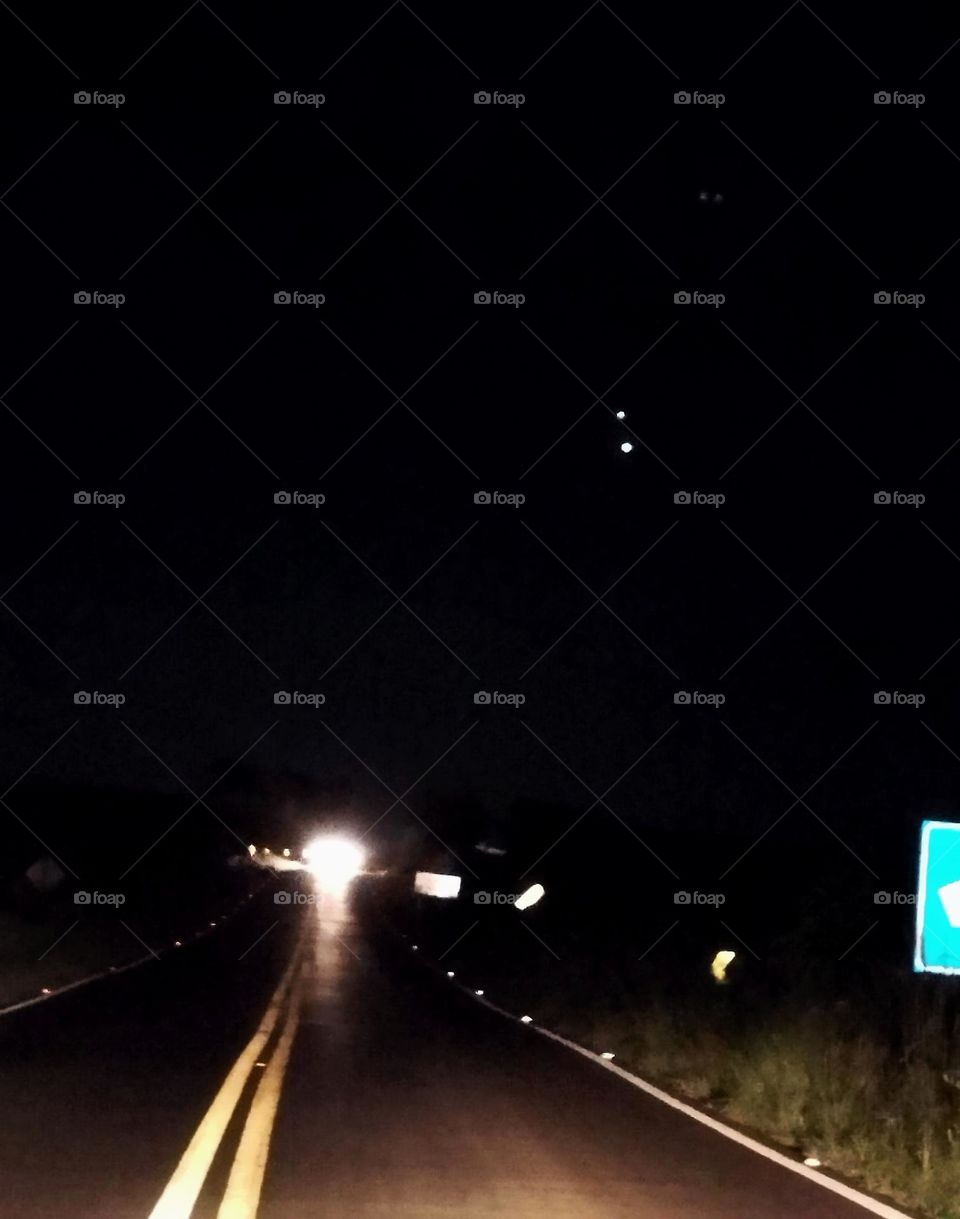 A "cosmic kiss" involving the two brightest planets in our sky: Venus and Jupiter. Vista Alegre do Alto, interior of the state of São Paulo, Brazil, on March 1, 2023. It is inexplicable to record a moment like this.