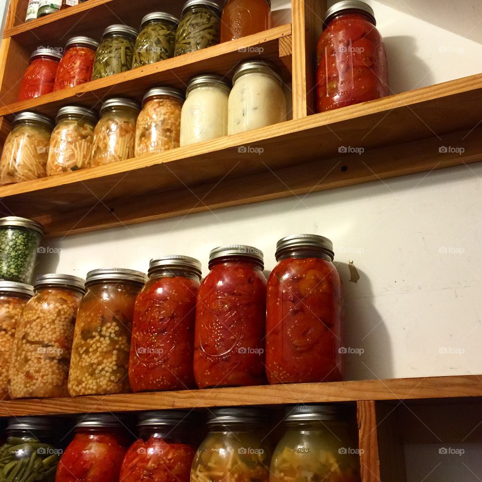 Preserving Homegrown Organic Food in Ball Jars 