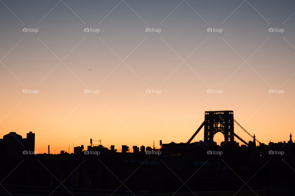 Golden sunset in Manhattan (George Washington Bridge)