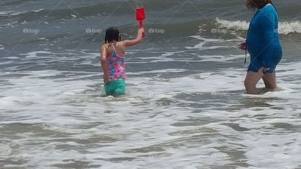 storm playing in ocean