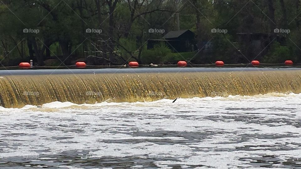 running dam