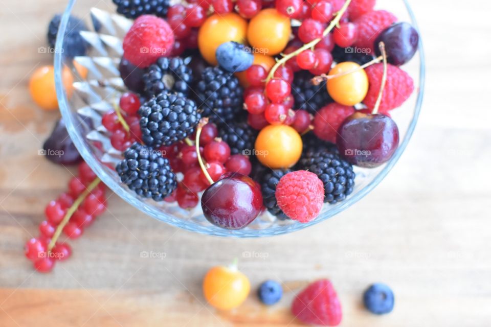 Fruits and berries 