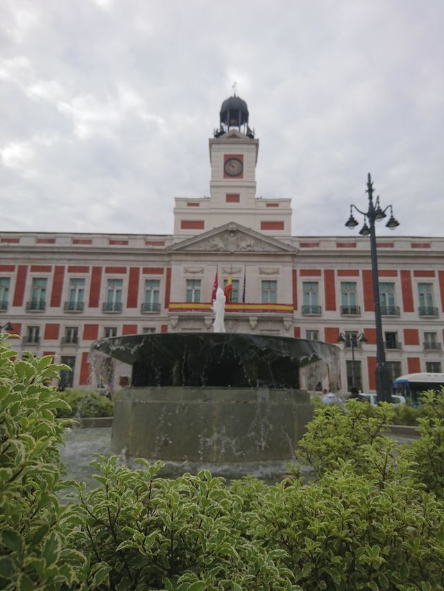 Rima de la historia- tiempo de los edificios antiguos 