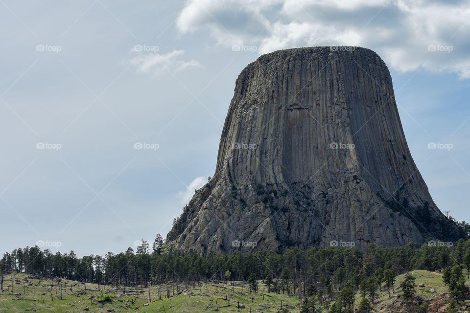 the devils tower in Wyoming