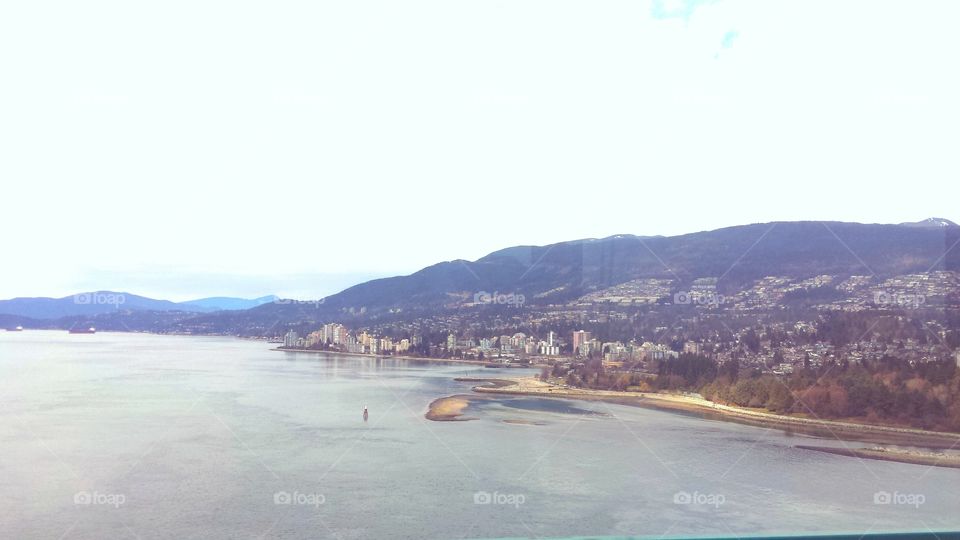 traveling to capilino bridge