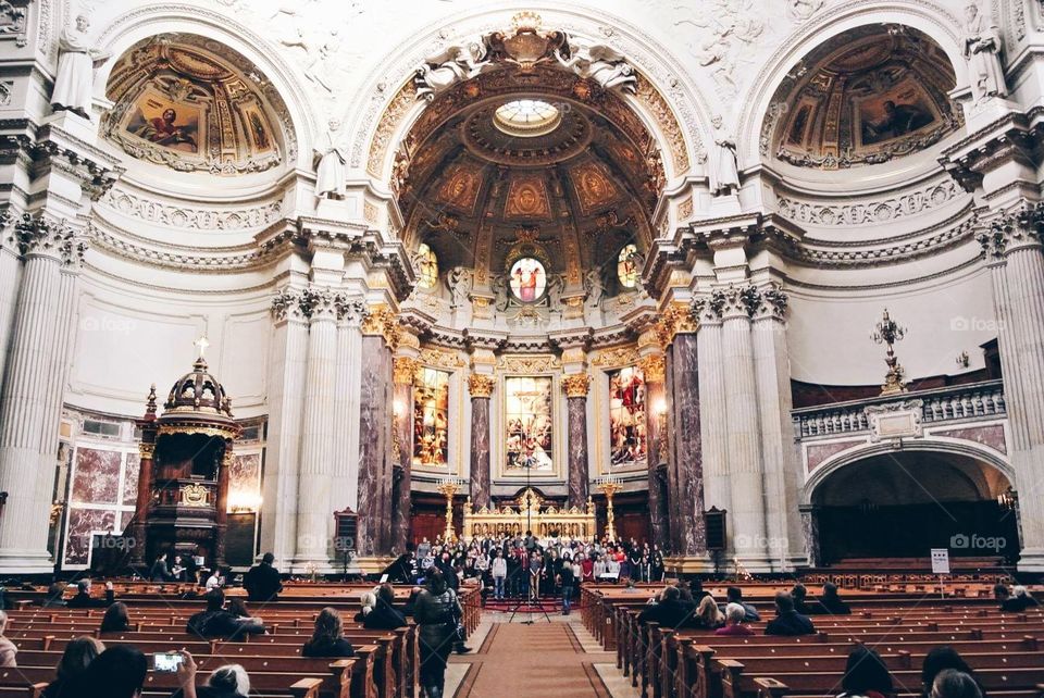 Find peace of mind by listening to the beauty of music - the art of prophets that calms the agitations of the soul.
#FotoTravelio #BerlinerDom #Berlin #Germany 🇩🇪