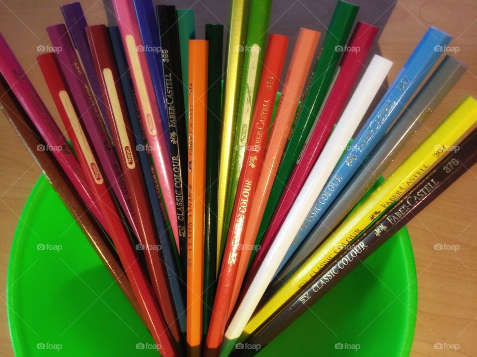 Colour pencils