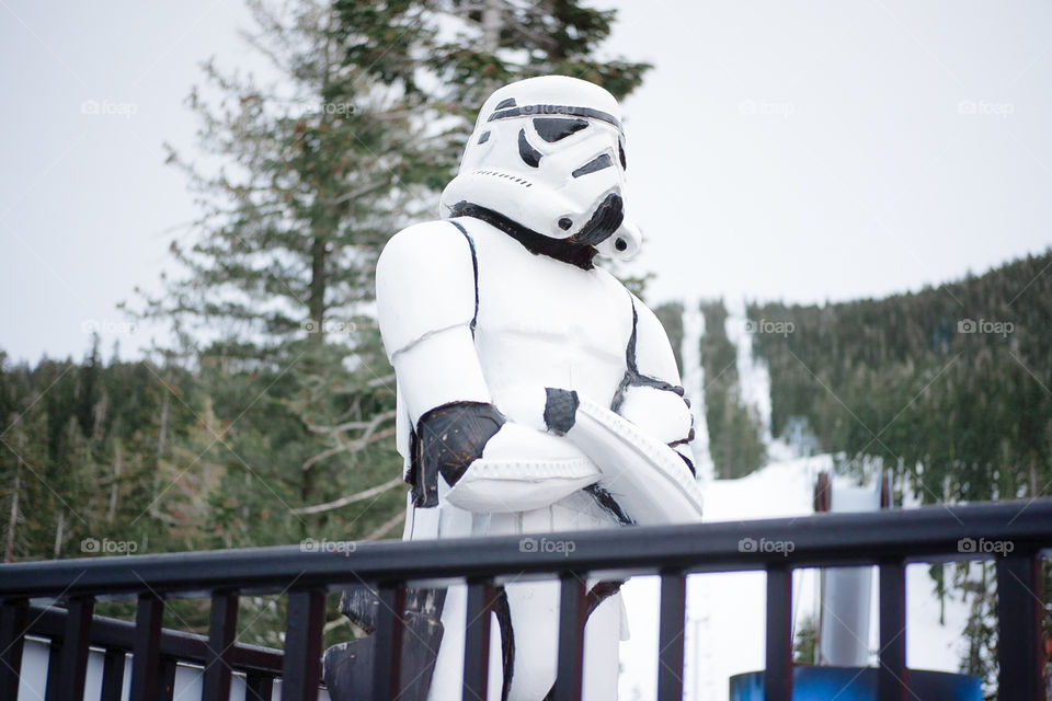 😄😂☃️🌨️❄️Stormtrooper at  sierra tahoe