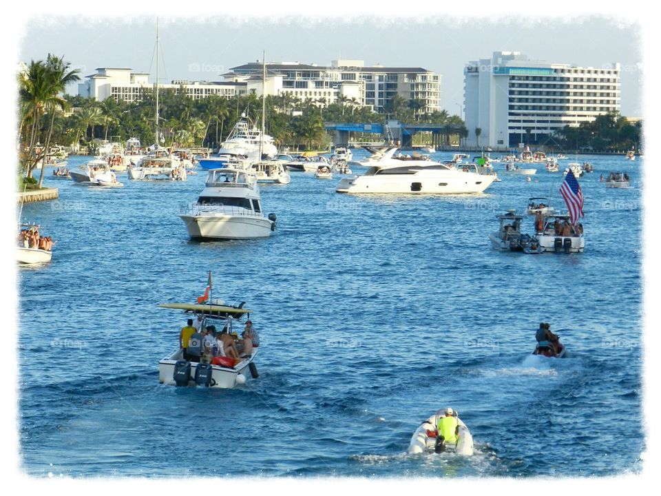 Boating on the intracoastal