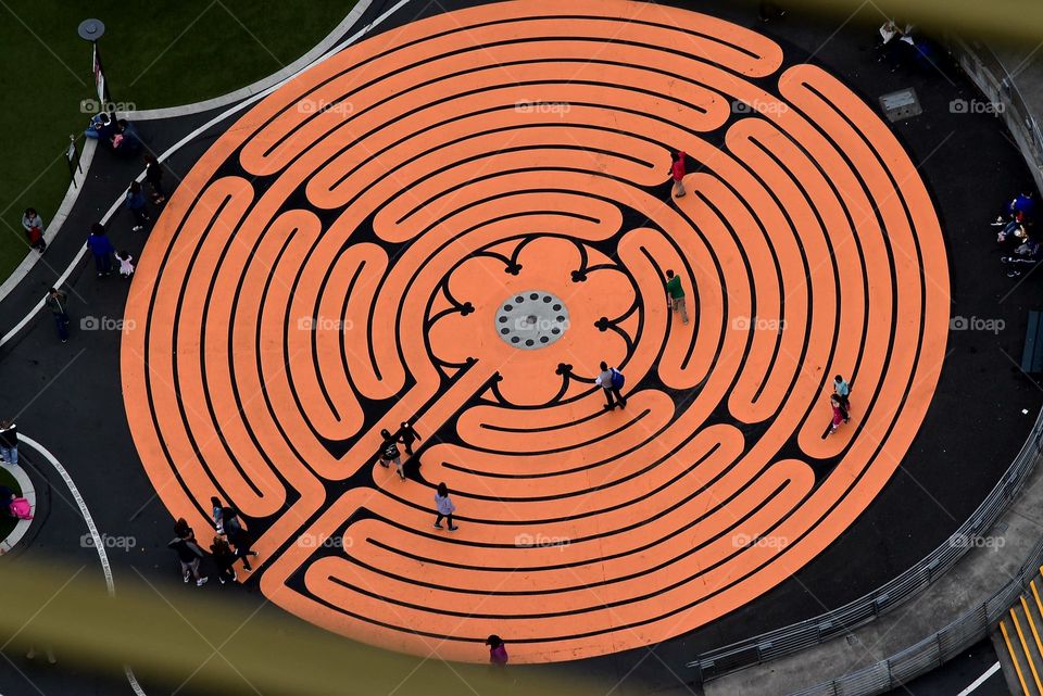 Orange maze
