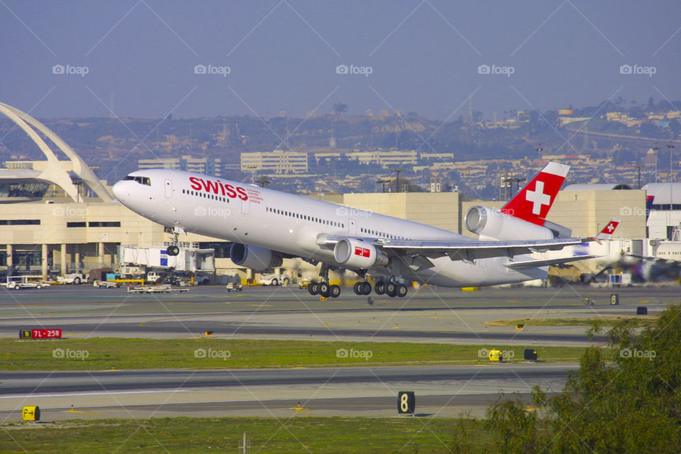 SWISS INTERNATIONAL AIRLINES LX MD-11 LAX LOS ANGELES CALIFORNIA